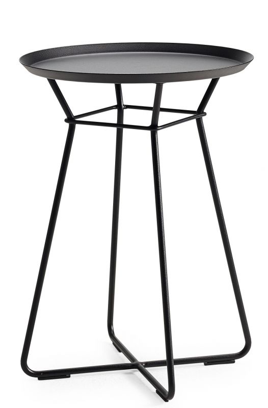 Schwarzer Leya Small Beistelltisch von Freifrau Manufaktur mit runder Tischplatte und filigranem Metallgestell.